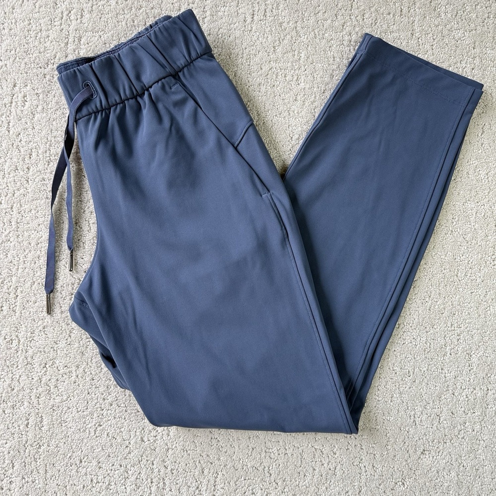 Lululemon On the Fly 7/8 Pant Women's 2 Ink Blue‎ W5BLPS Luxtreme Travel $98